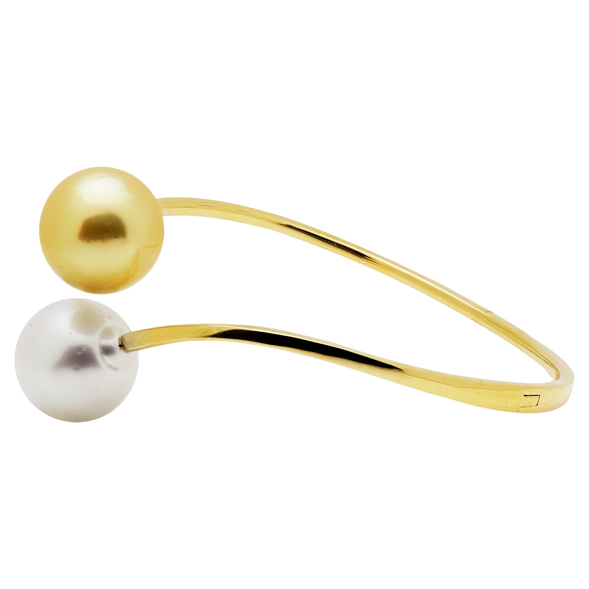 14KY White & Golden South Sea Pearl Bracelet, 12-13mm