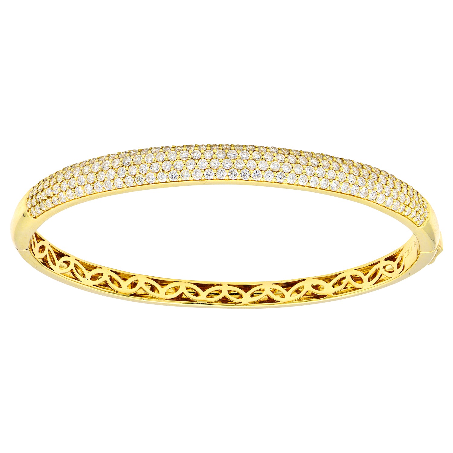 18KY Diamond Bangle