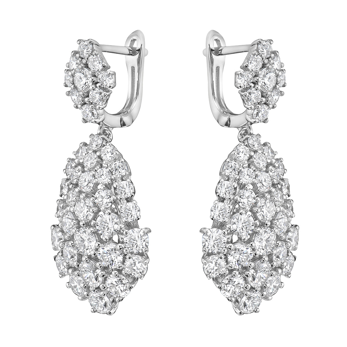 Earrings 18KW/7.4G 26RD-2.94CT 4RD-0.69CT 46RD-1.88CT