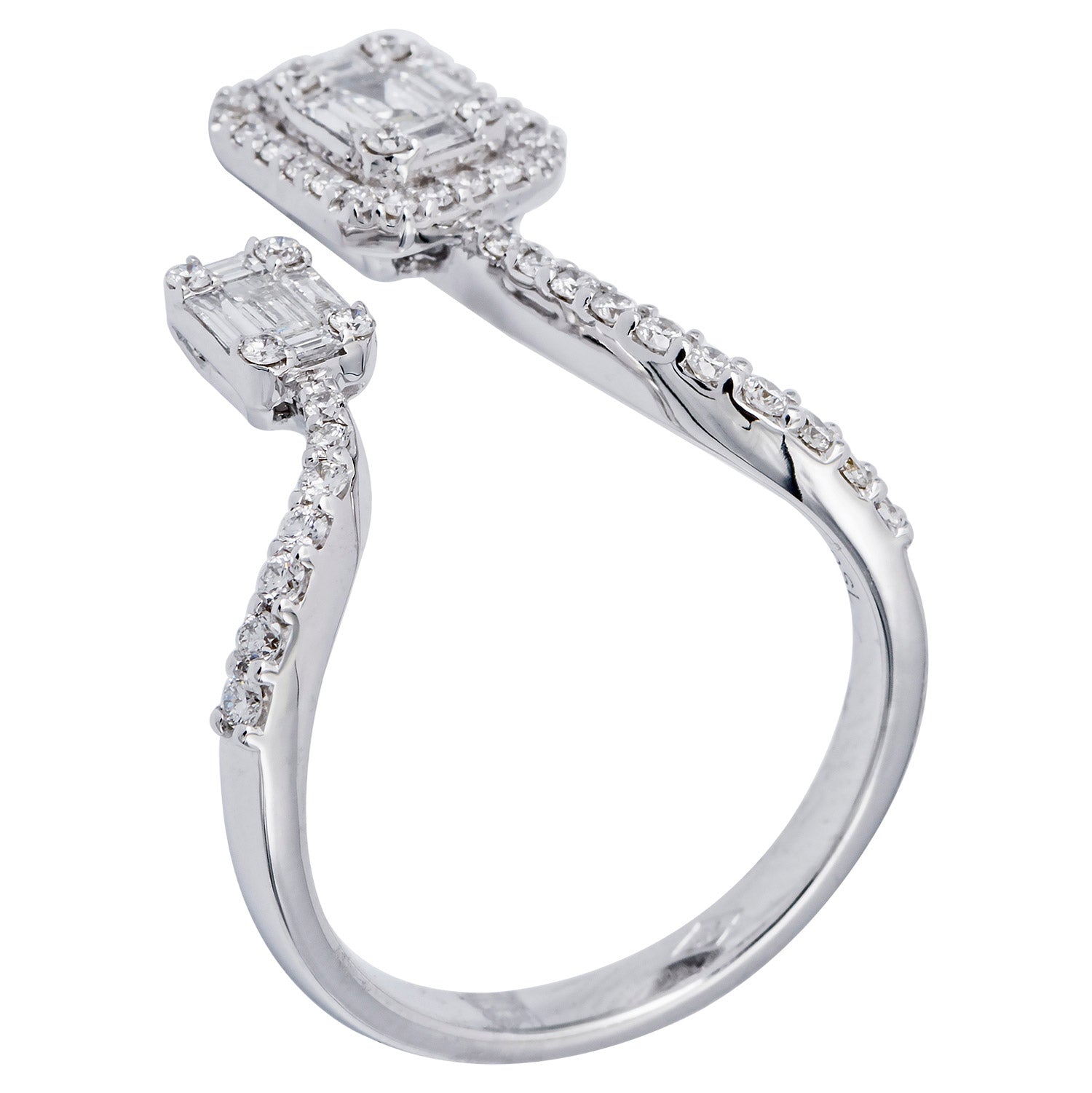 18KW Diamond Baguette Illusion Fashion Ring