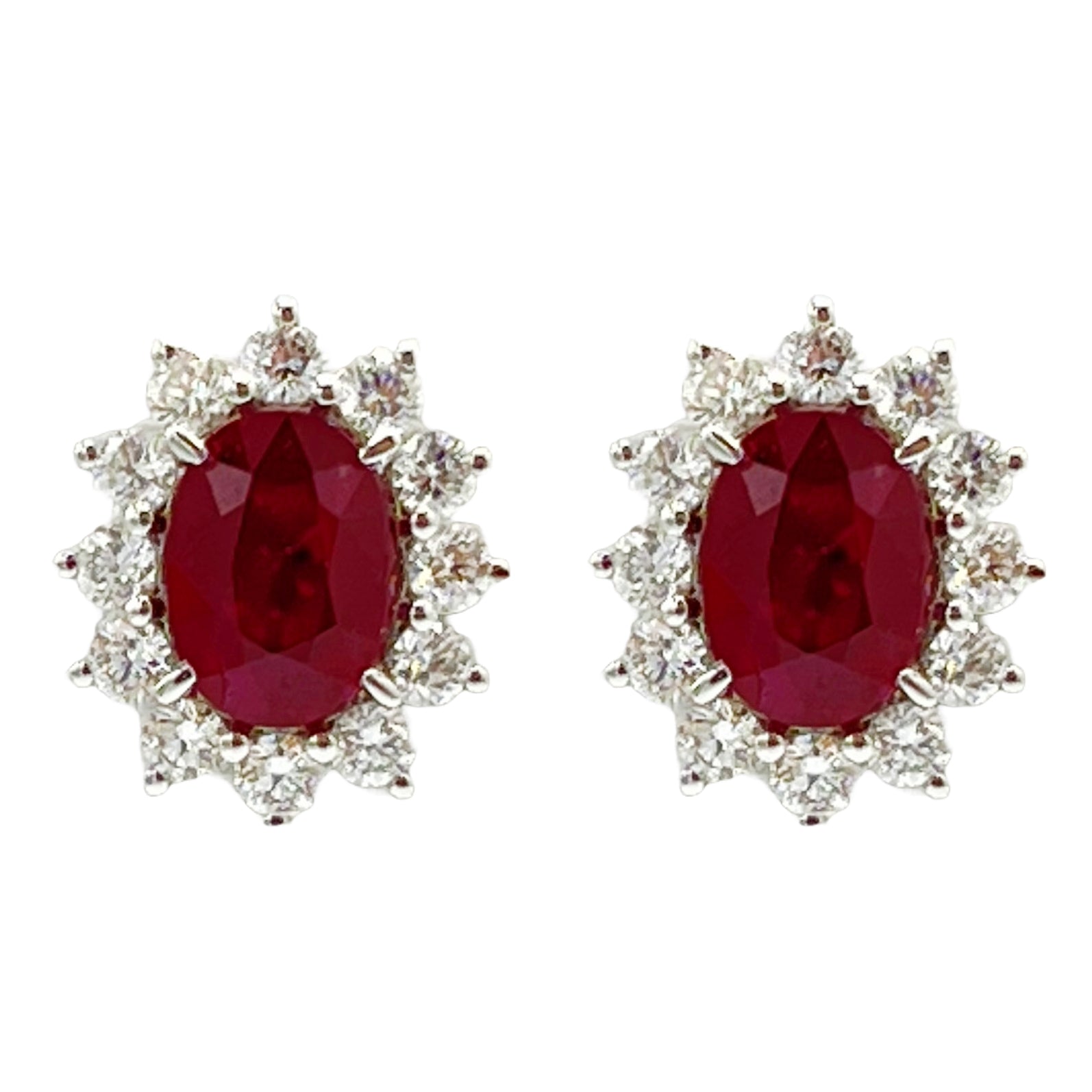 Earrings 18KW/3.3G 2RUBY-2.33CT 24RD-0.75CT