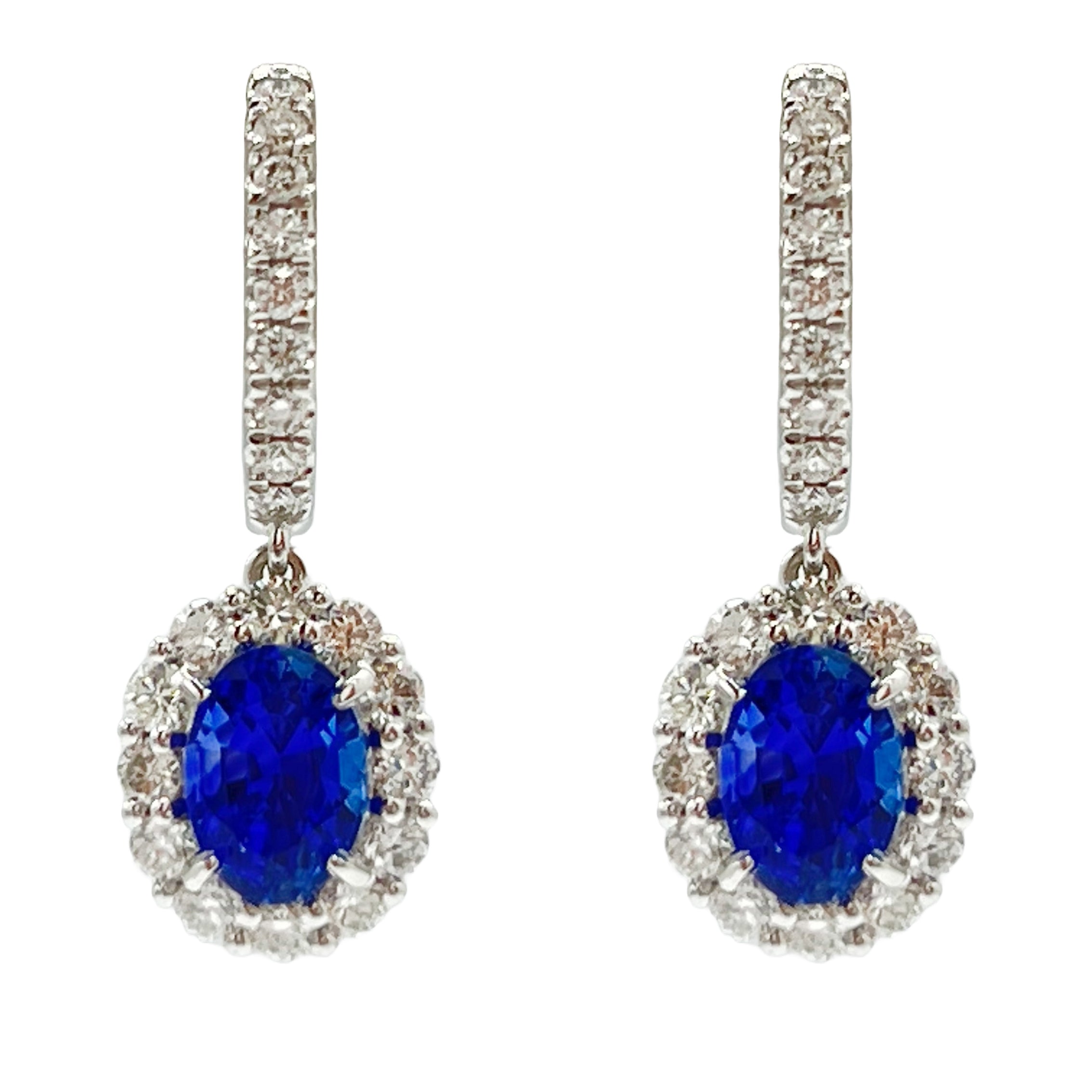 Earrings 18KW/3.6G 2SAPP-2.44CT 42RD-0.90CT