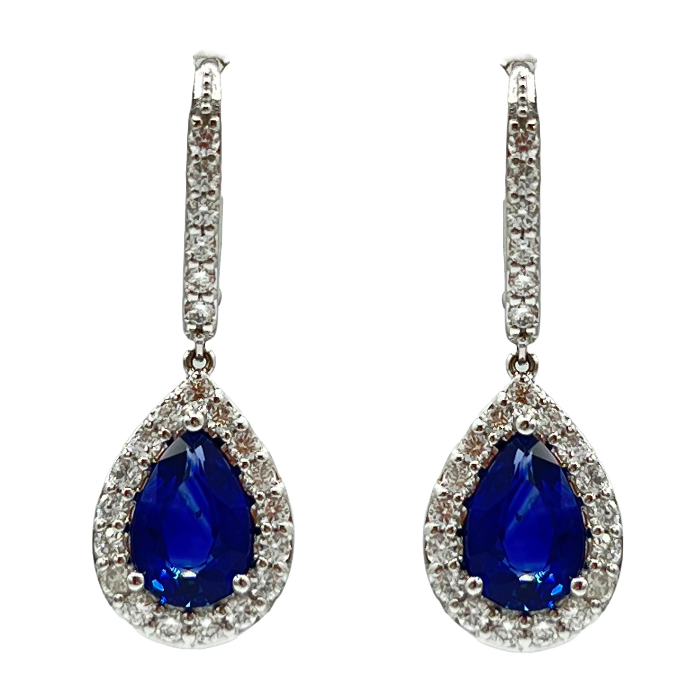 Earrings 18KW/4.3G 2SAPP-2.95CT 46RD-0.83CT