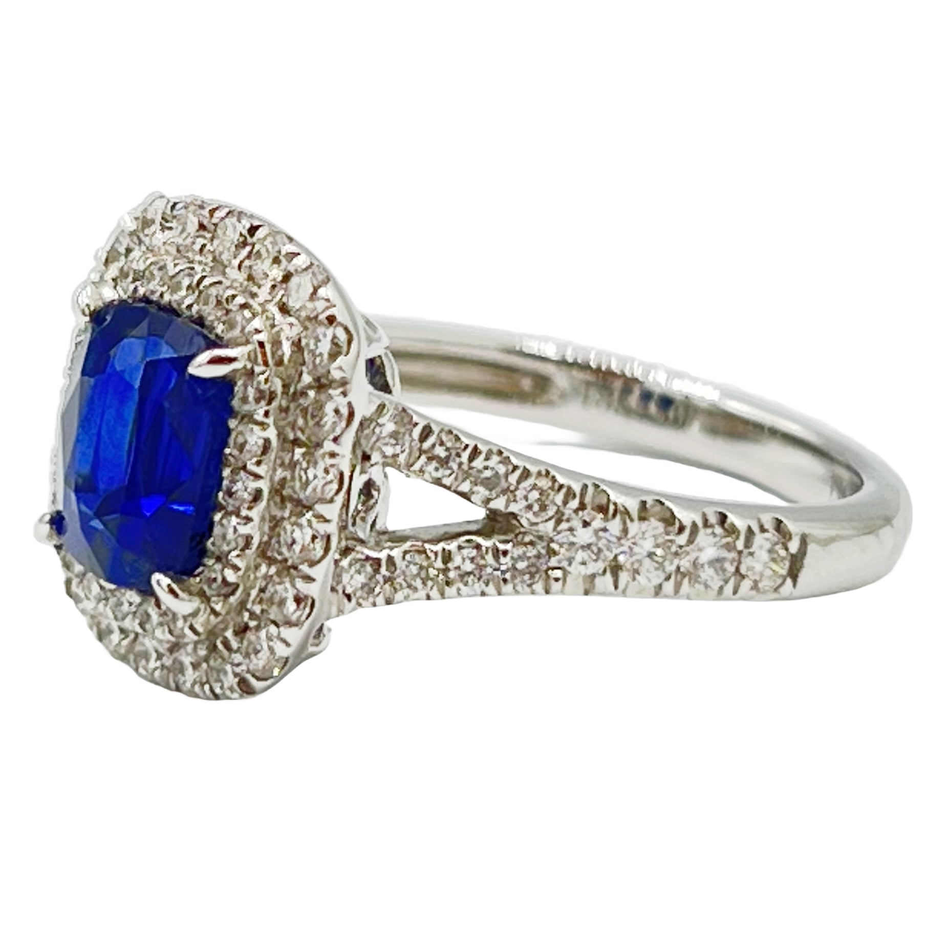 18KW Blue Sapphire Ring